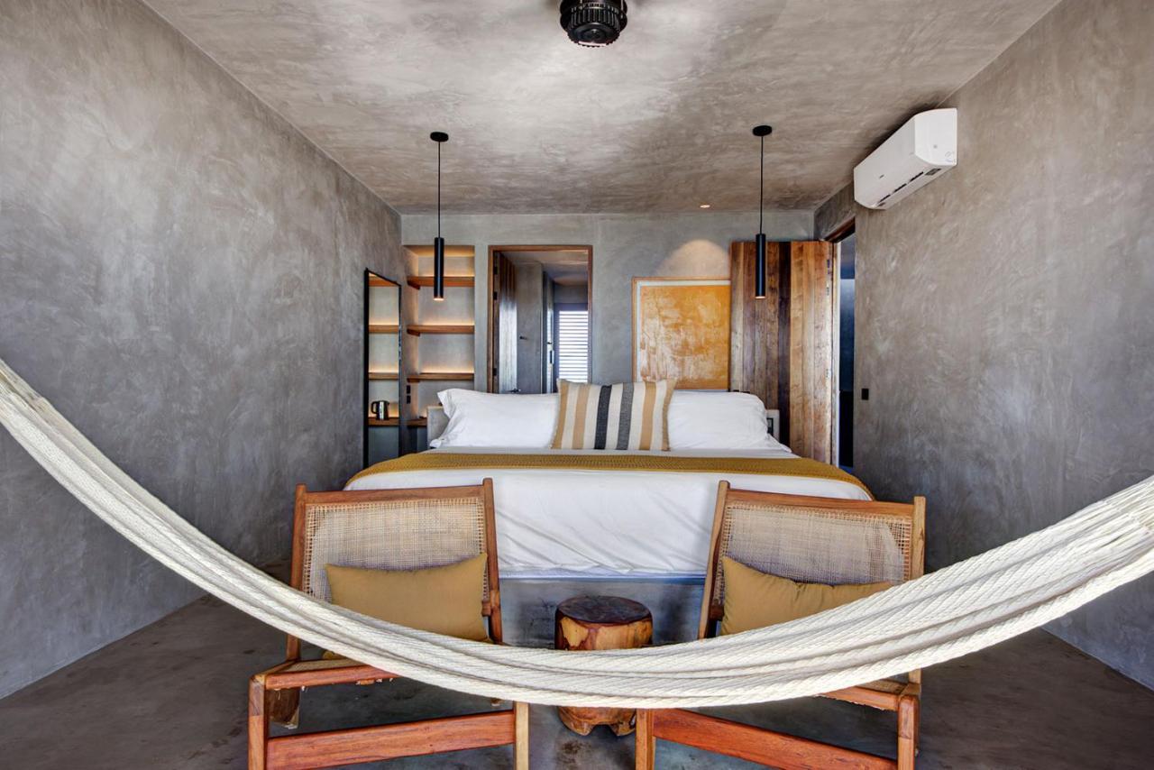 Beachfront Villa In Tankah Bay Tulum Exterior photo