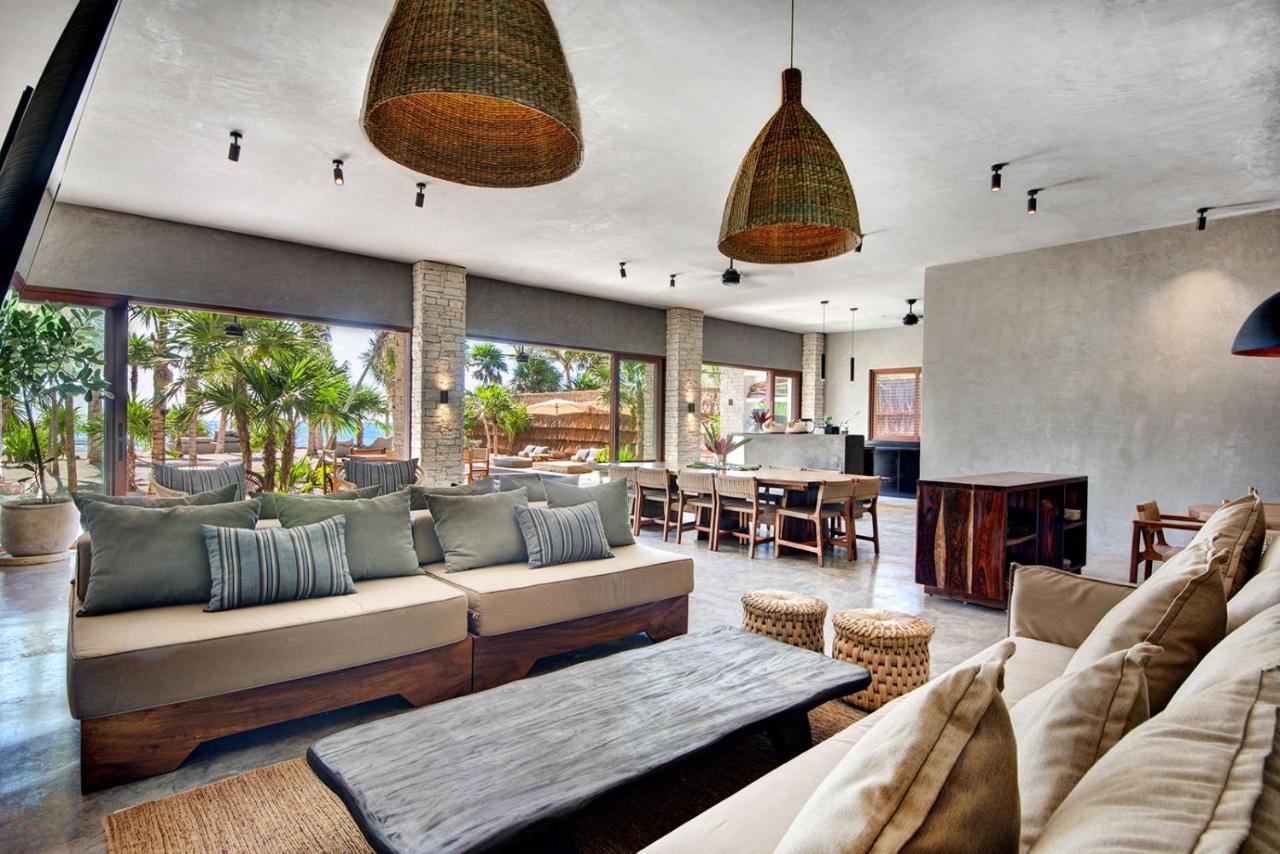 Beachfront Villa In Tankah Bay Tulum Exterior photo