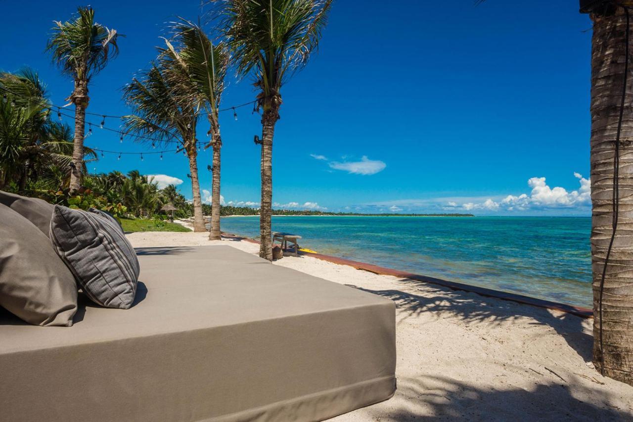 Beachfront Villa In Tankah Bay Tulum Exterior photo